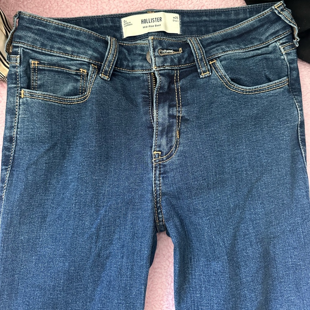 Hollister mid rise boot dark jeans
